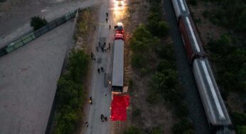 Decenas de Migrantes Mueren en un Camión Tráiler