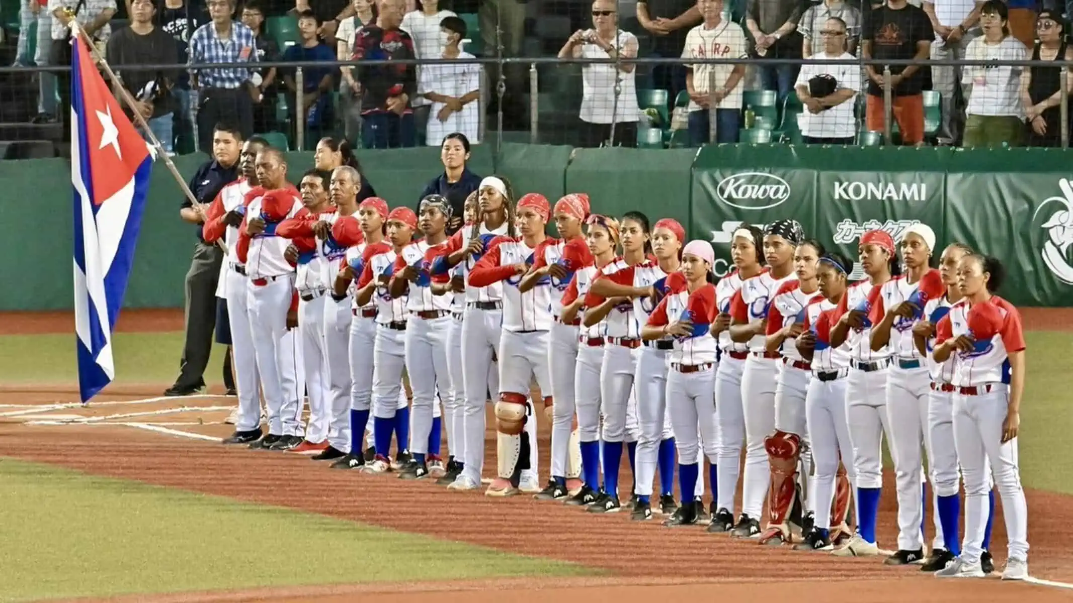 Abandonan Delegación Nacional Atletas del Beisbol Cubano que Participaron en Copa Mundial Femenina