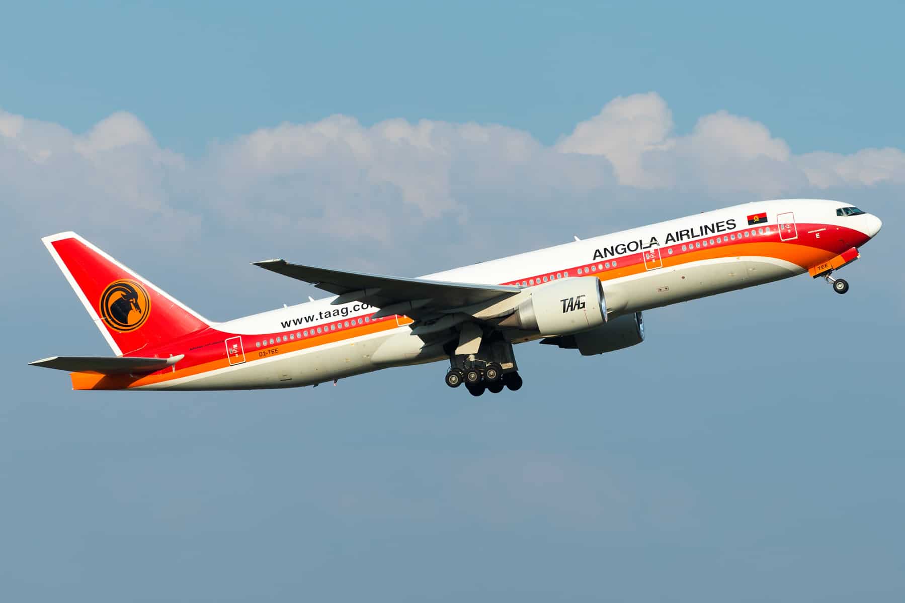 Aerolínea Angolana Retoma sus Operaciones a la Isla