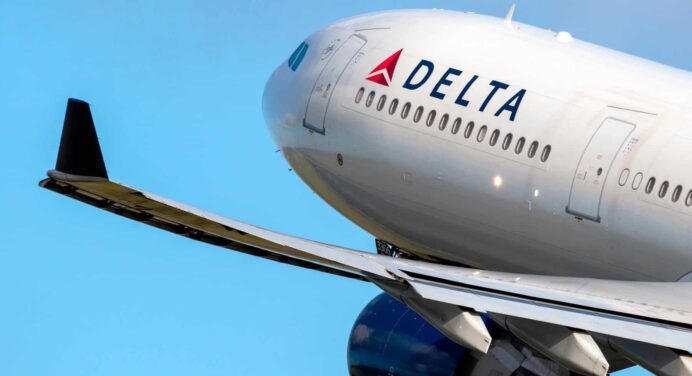 Aerolíneas Delta Air Lines y United Airlines Prevén Reducir Vuelos a Cuba