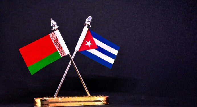 Afianzan Cooperación Industrial Cuba y Bielorrusia
