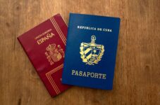 Anuncian nuevas tasas consulares de España