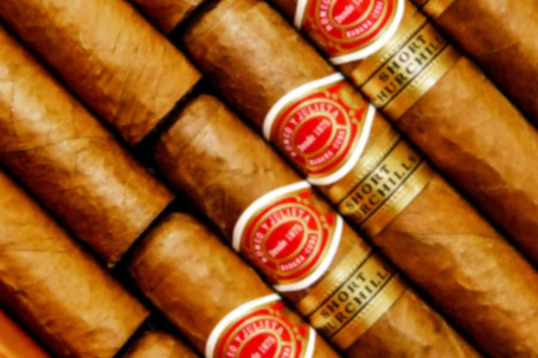 Arrestan un Cubano por Contrabando de Cigarros en Estados Unidos