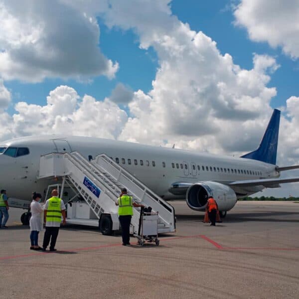 Arriba a Cuba Sexto Vuelo de Deportación de Migrantes Procedente de Estados Unidos