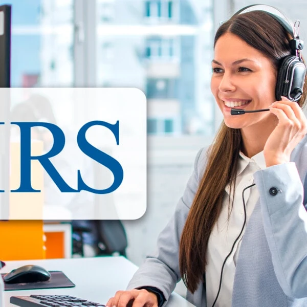 Cómo Contactar al IRS por Teléfono en Español