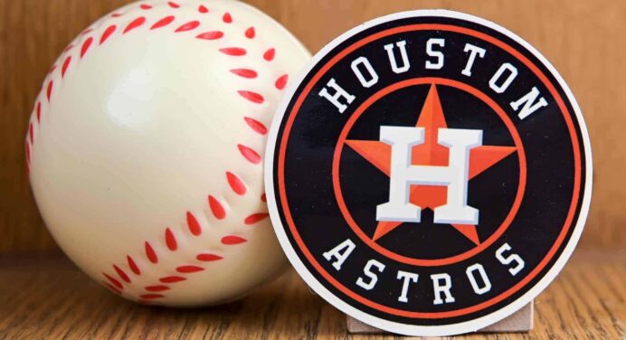 Astros de Houston Contratan a un Nuevo Pelotero Cubano