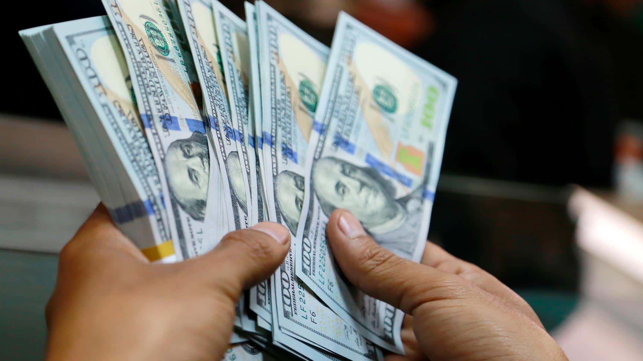 Aumenta el Precio el Dólar Estadounidense en el Mercado Negro Cubano: Estas son las Cifras