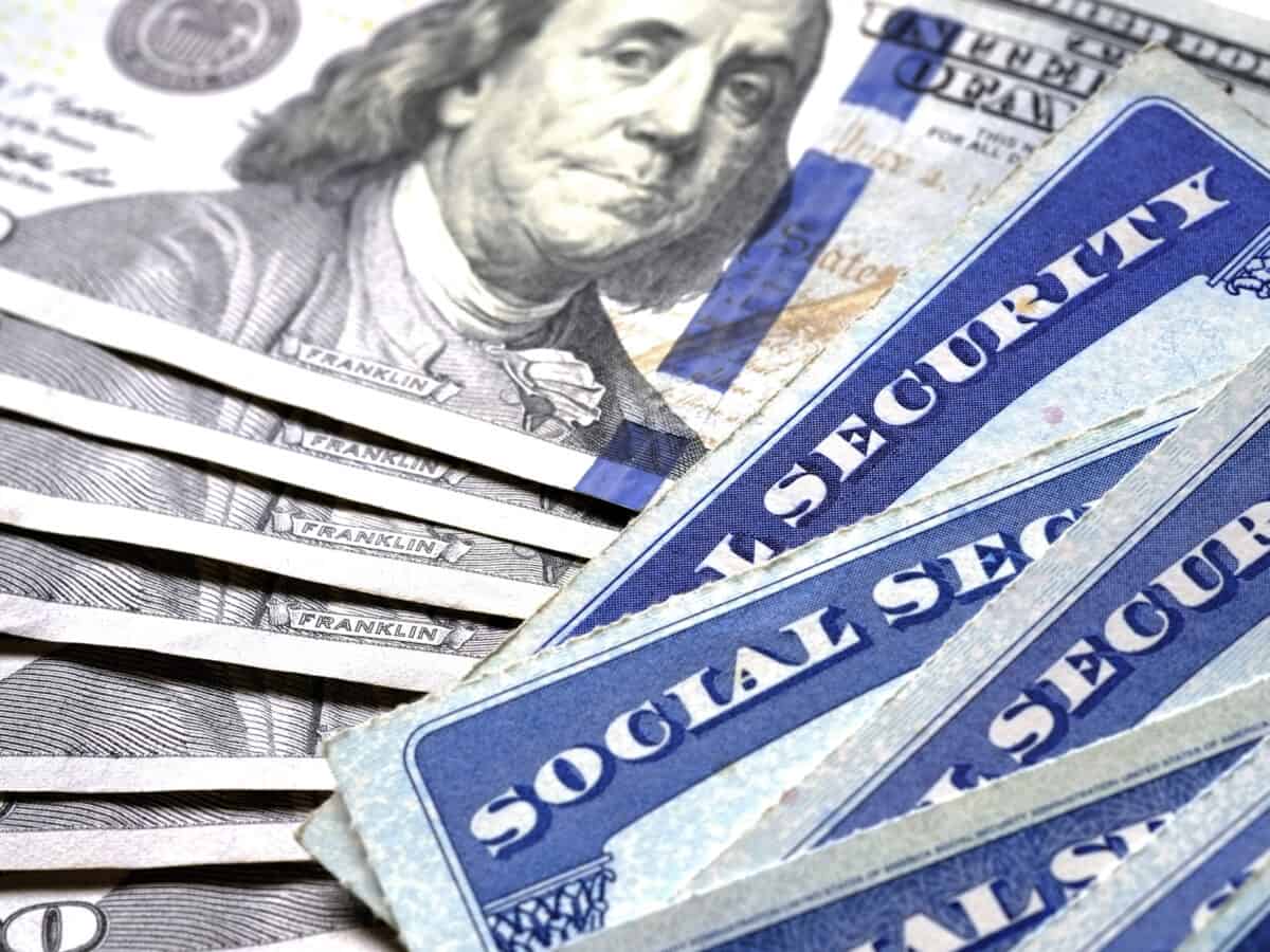 Aumento en Cheques Mensuales del Seguro Social en Estados Unidos