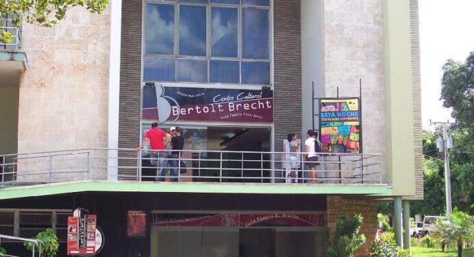 Teatro Bertolt Brecht