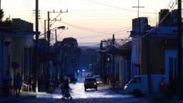 Actualización: Persisten Apagones en el Oriente mientras se restablece el Sistema Eléctrico Apagones en Oriente tras el paso de Ciclón Melissa