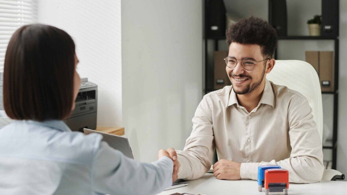 Guía Paso a Paso de Como Aprobar tu Entrevista de Trabajo en el Extranjero