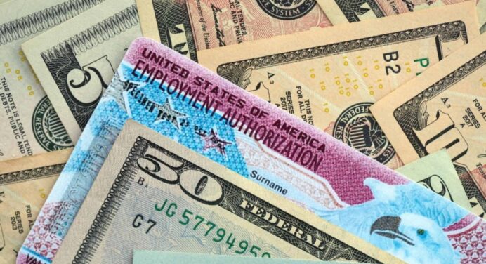 Cómo Renovar el Permiso de Trabajo en Estados Unidos: Guía Completa Paso a Paso (2026)