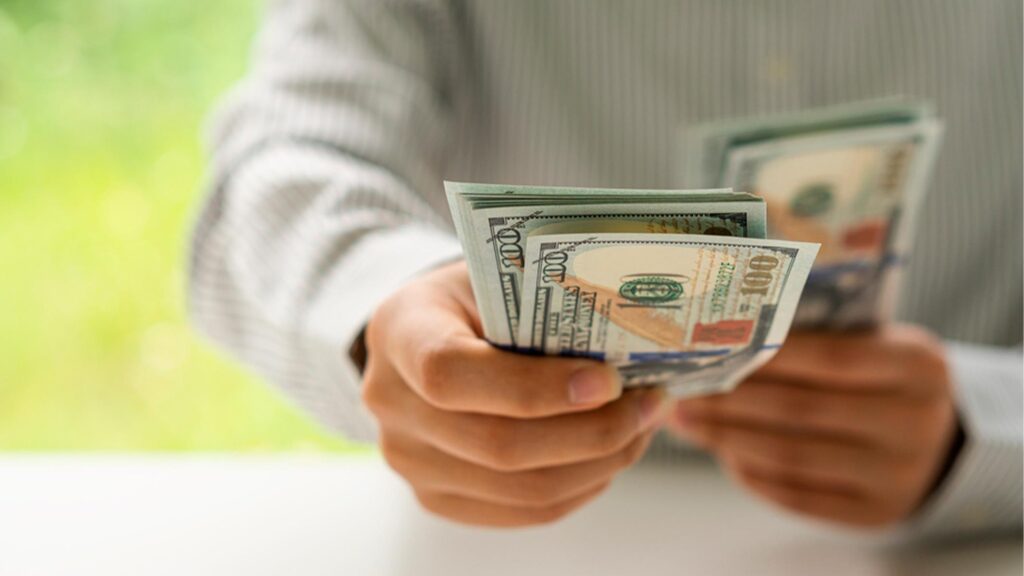 Consejos legales clave para cubanos sin papeles en EE.UU.