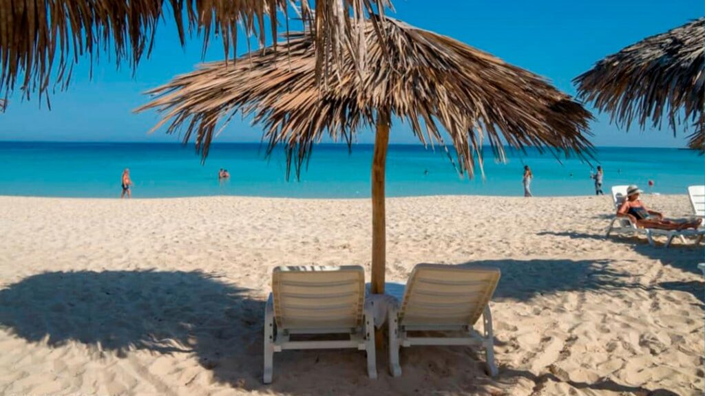 Consejos para elegir y aprovechar al máximo tu estancia en Playa Pesquero