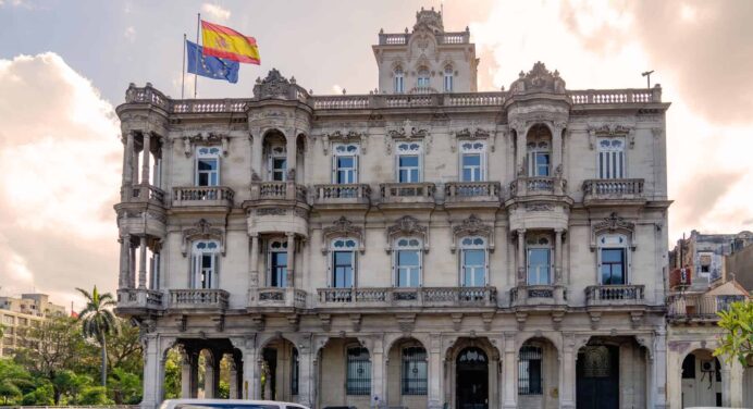 Consulado de España en Cuba Incrementa Citas para Registro de Matrícula Consular