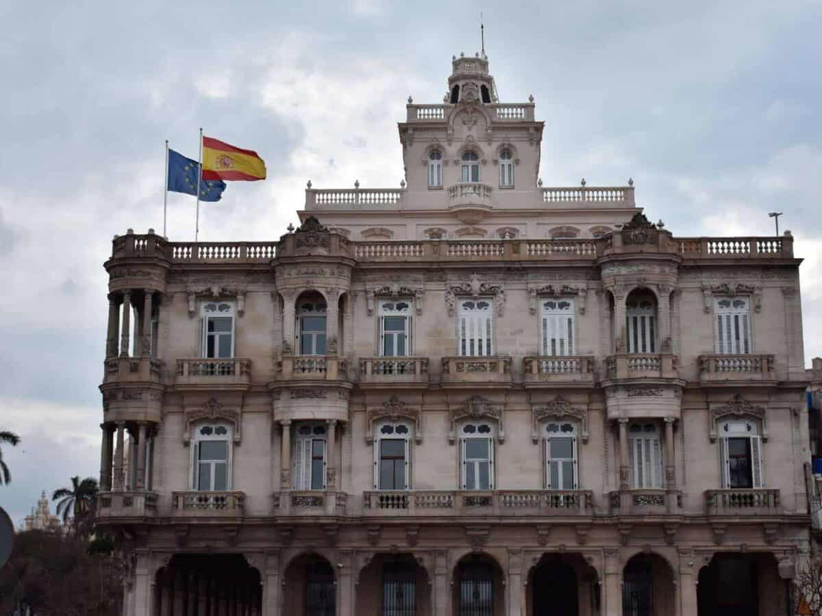 Consulado espanol informa sobre citas para visados