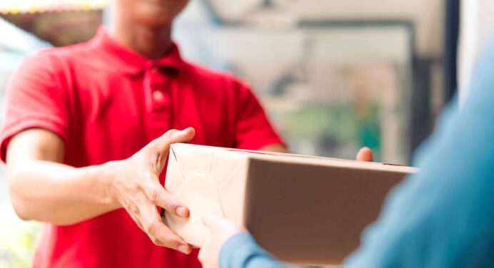 Correos de Cuba Informa sobre Demora en Envíos de Paquetería Internacional