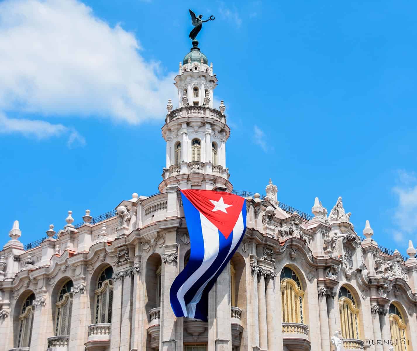 Cuba Recibe Premio en Feria Turistica de China