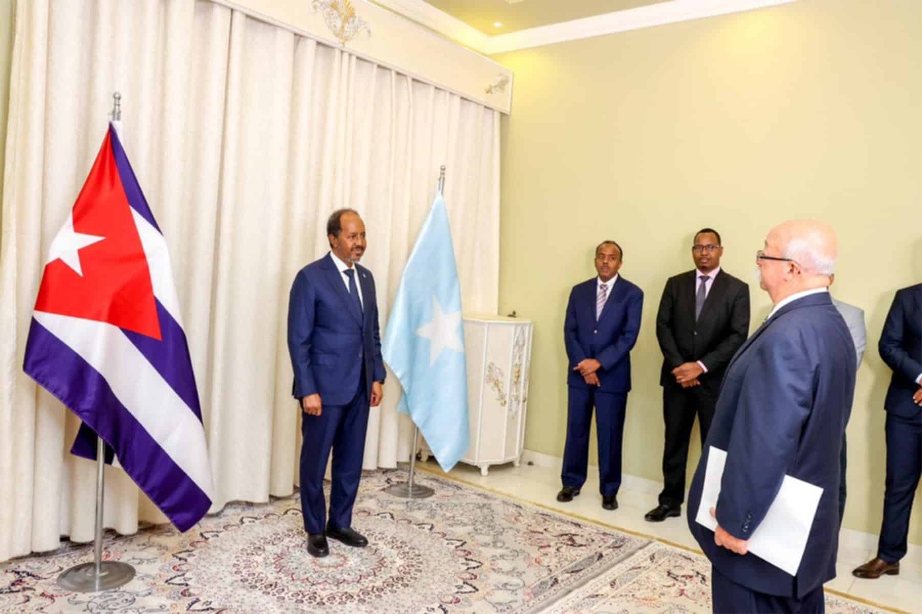 Cuba y Somalia Reanudan Relaciones Diplomáticas