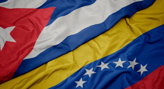 Cuba y Venezuela Firman Acuerdos de Cooperación Turística