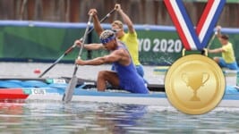 Cubano Gana Oro en Mundial de Canoa en Hungría: Conoce al Campeón
