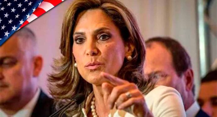 “Cubanos con I-220A no son Ilegales”: El Contundente Mensaje de María Elvira Salazar