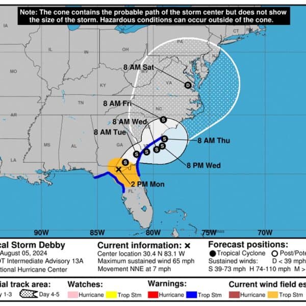 Última Hora: Debby se Degrada a Tormenta Tropical y Amenaza con Inundaciones en Florida