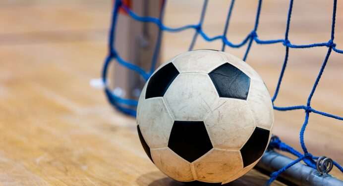 Deportistas Cubanos Abandonan Delegación de Futsal en Costa Rica