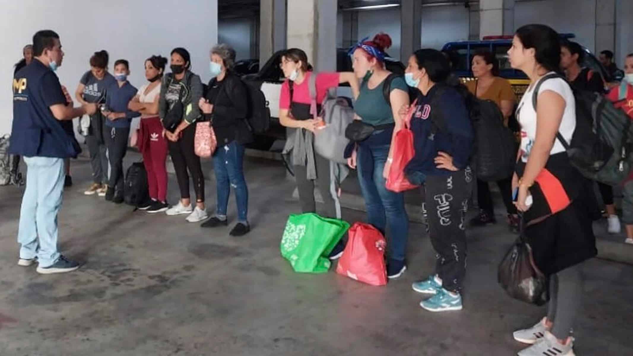 Detienen Grupo de Cubanos en Tránsito Ilegal por Guatemala