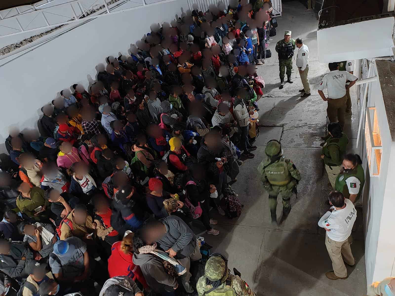 Detienen a Varios Migrantes Cubanos en Mexico 10 de Diciembre