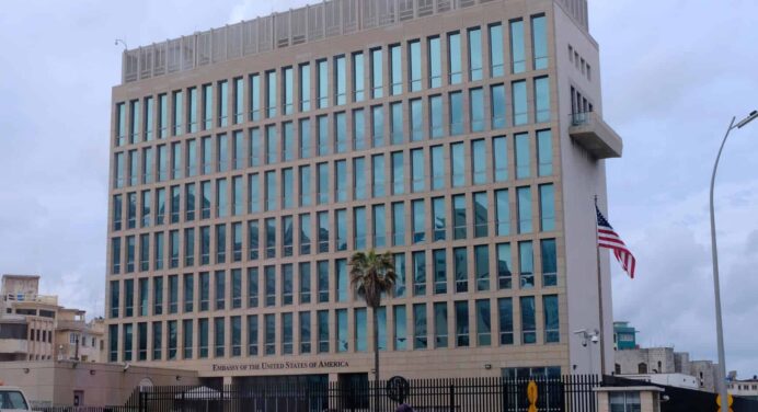 Embajada de Estados Unidos en Cuba Anuncia Cambios en la Programación de Entrevistas