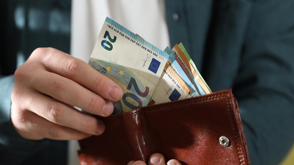 Entonces, cuánto dinero deberías llevar según tu escenario