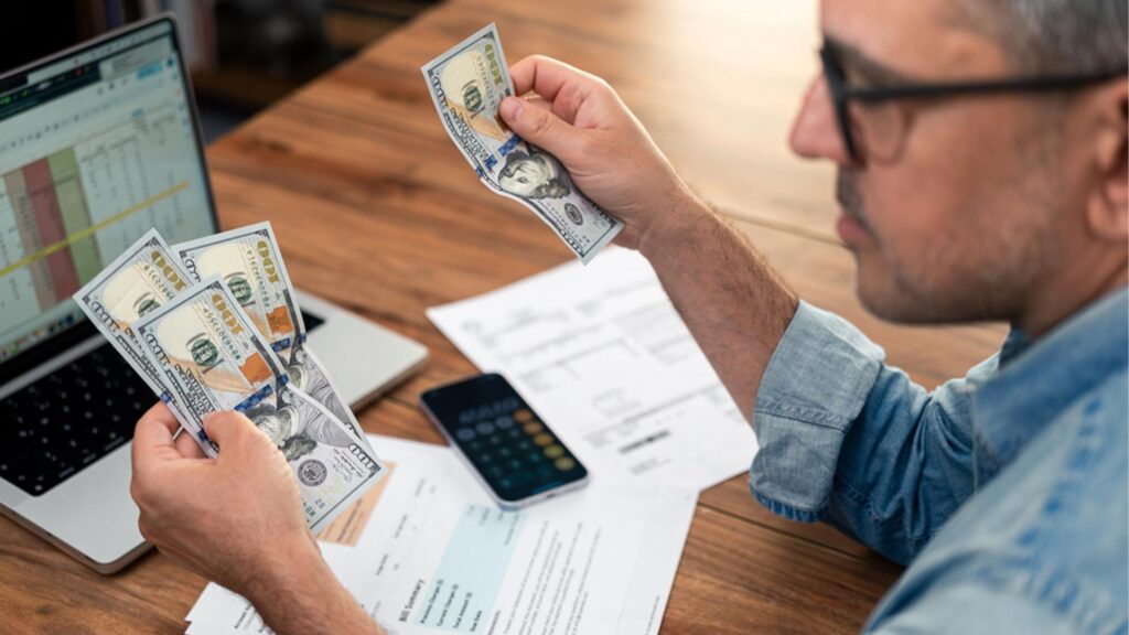 Errores comunes al pagar tributos, multas o aranceles en Cuba