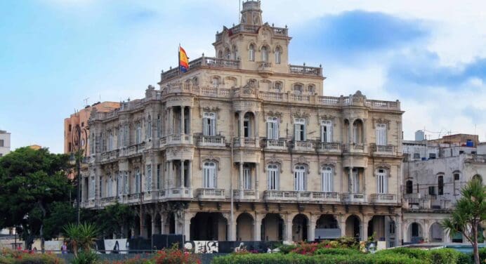 España Digitaliza su Registro Civil en Cuba: ¿Se Agilizan los Trámites Consulares en La Habana?