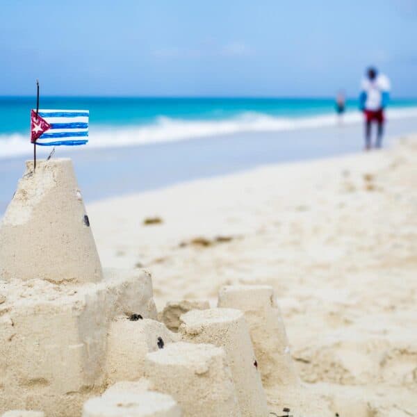 Estudia Cuba por Primera Vez Niveles de Radioactividad en las Arenas de sus Playas