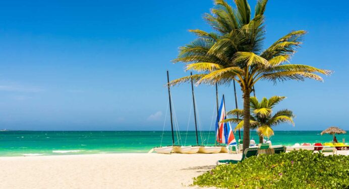 Evento de Turismo Francés Despierta Interés en Cuba como Destino Turístico