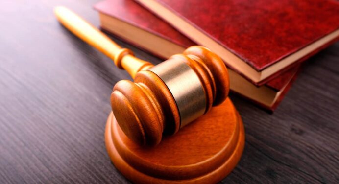 Fiscalía Pide hasta 30 Años de Prisión para Cubanos por Hechos Violentos y Propaganda Enemiga