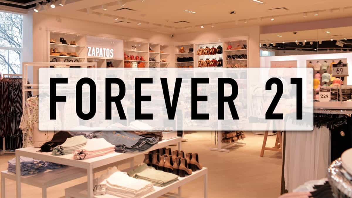 Forever 21 en Bancarrota: ¿Por Qué Cierra sus Tiendas en EE.UU.? El Colapso de una Marca Icónica 