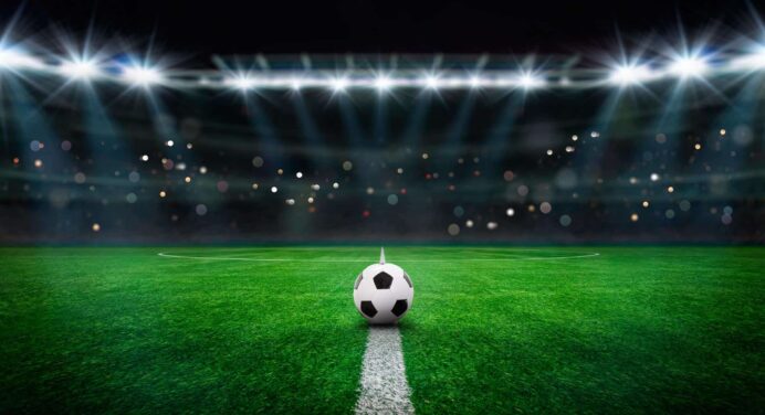 Futbolista Cubano – Español Firma Contrato con el Barça Atlètic