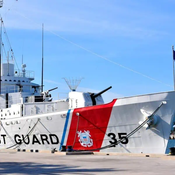 Guardia Costera Estadounidense Intercepta Dos Nuevos Grupos de Migrantes Cubanos 31 de Marzo