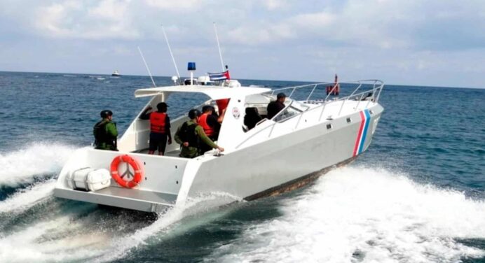 Hallan Dos Misteriosas Embarcaciones en Matanzas: Autoridades Buscan a sus Dueños