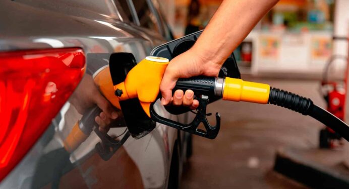 Implementan Medidas Organizativas para la Venta de Combustible en La Habana