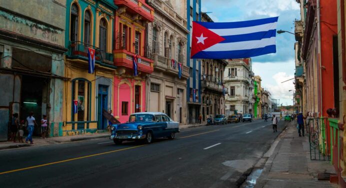 Plazas Vacantes en Instituciones Cubanas en La Habana