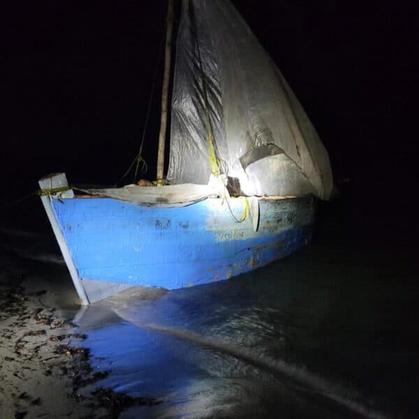 Interceptan a Varios Cubanos en el Mar y Buscan a Otros Este 19 de Diciembre