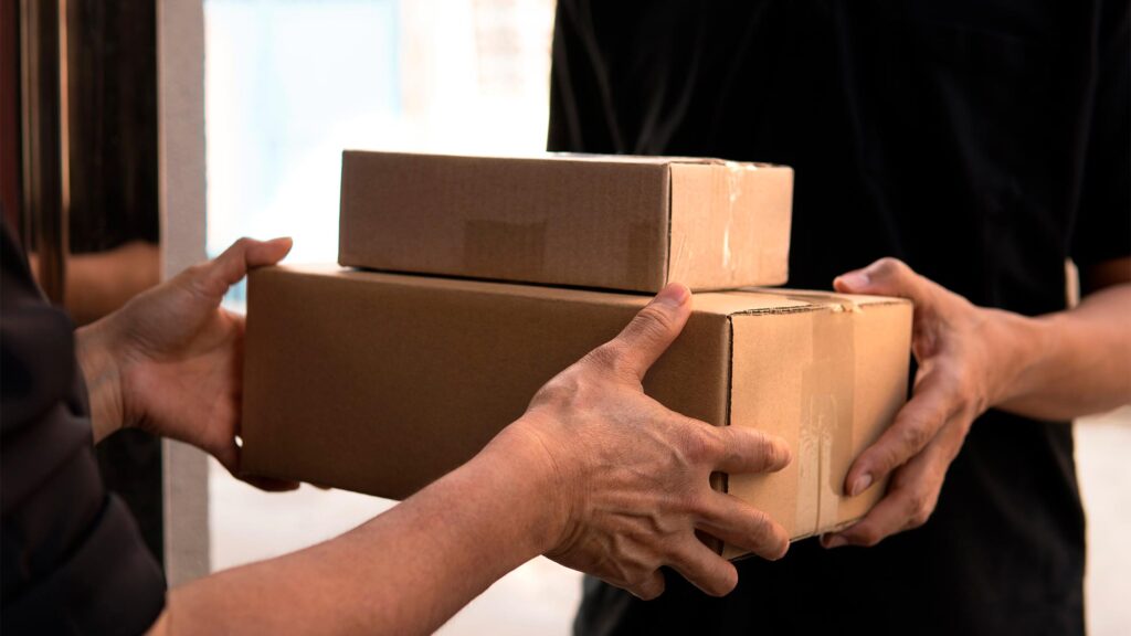 Las mejores agencias para hacer envíos urgentes a Cuba: comparación completa