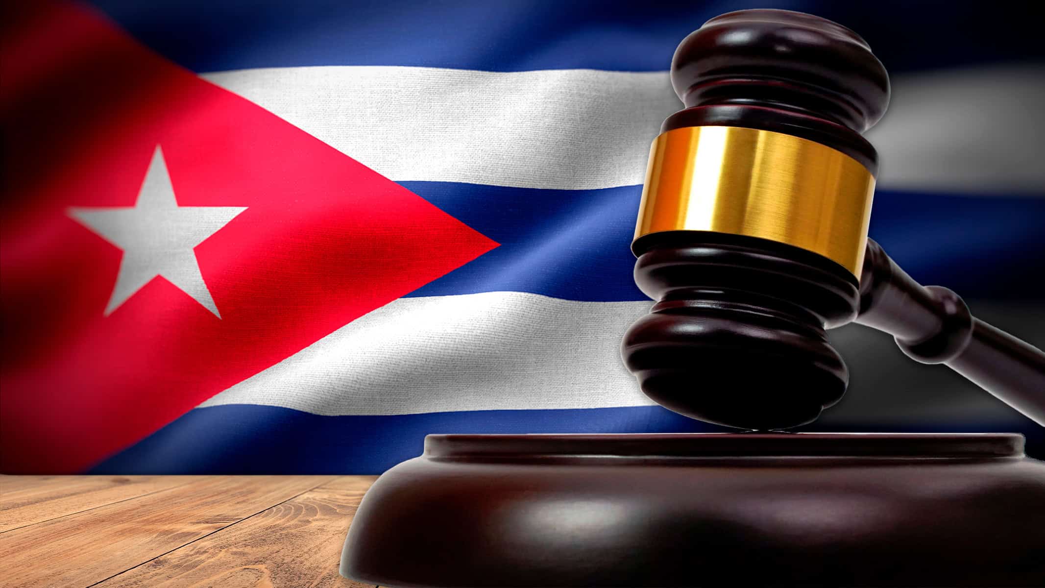Ley de Ajuste Cubano ¿Quiénes Aplican y Cómo Solicitar la Residencia al Año y un Día?