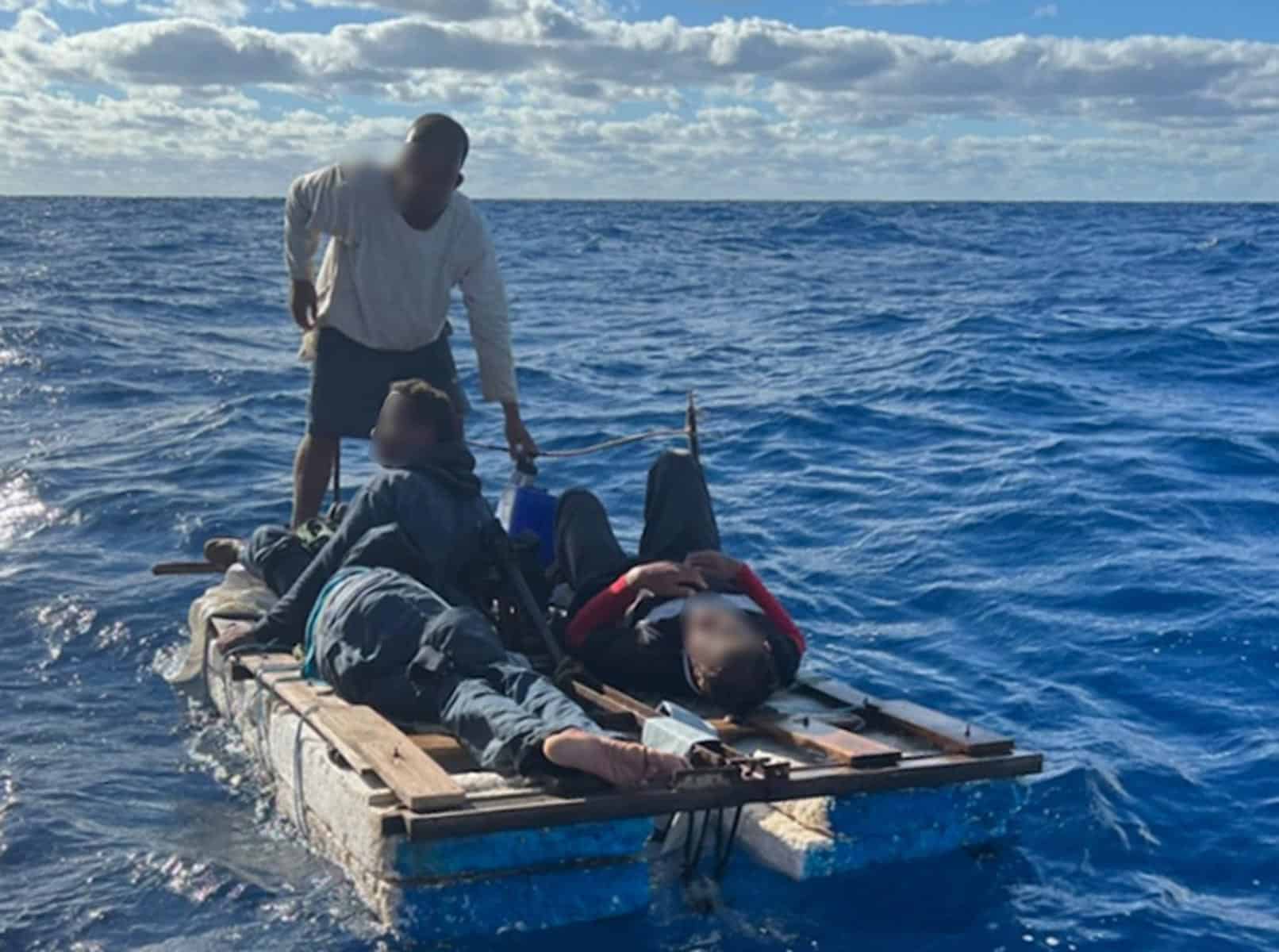 Más Cubanos Repatriados por la Guardia Costera 16 de Enero