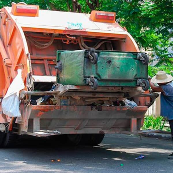 Medidas para Fortalecer el Trabajo de Servicios Comunales en La Habana