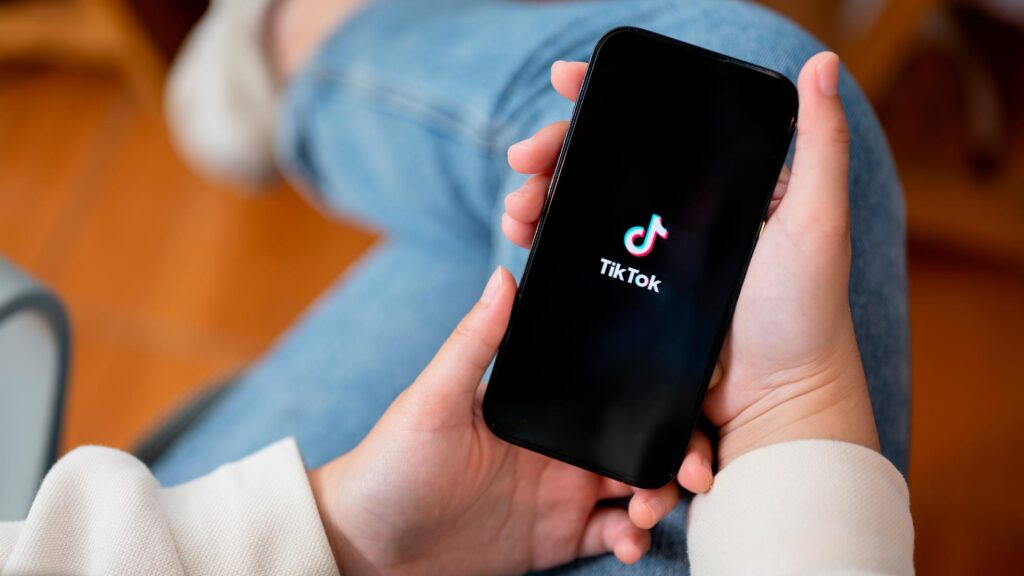 Métodos principales para usar TikTok desde Cuba