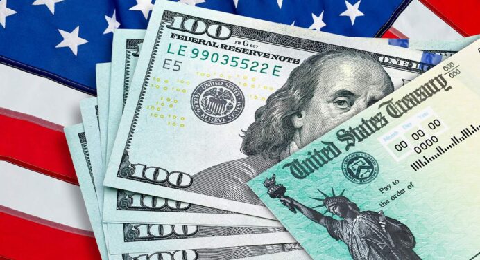 More than $10,000 in Tax Credit Refunds in the United States: How Can You Receive Them?